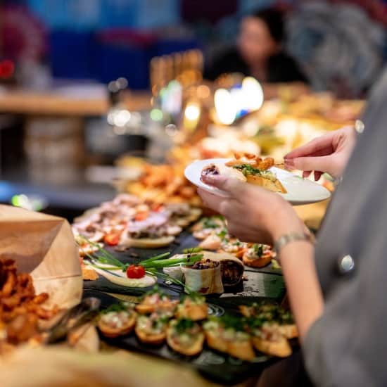 Dining Golden Horse Casino